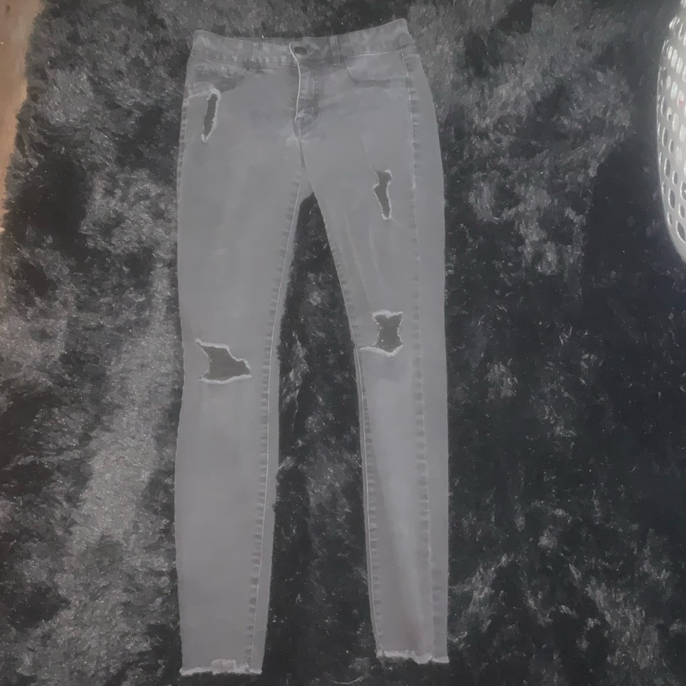 Black distressed jeans